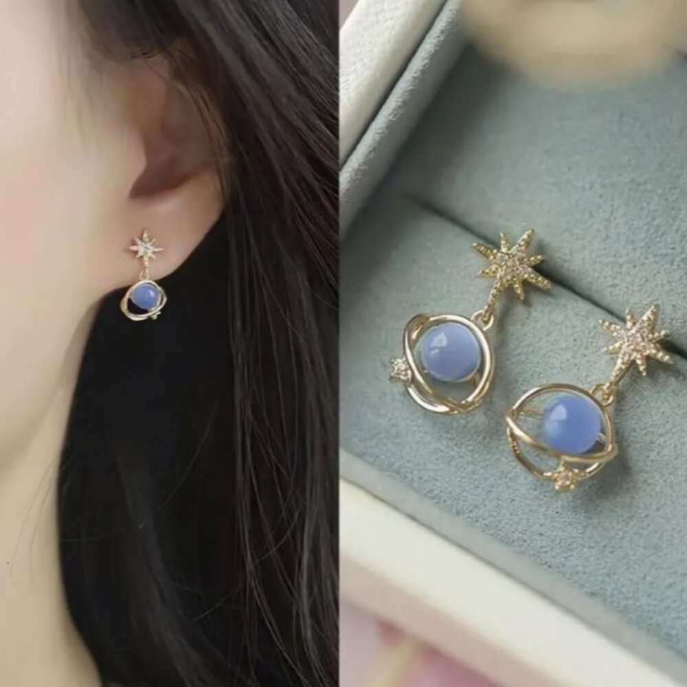NEW Dainty 18K Gold Plated Cosmic Planet and Star Drop Earrings